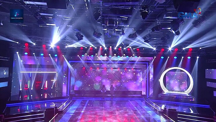 Daryl Ong and Zephanie and Naya Ambi performing AOS 8-9-2026