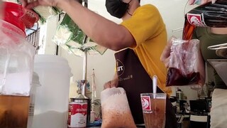 ขอมาแม่ค้าพ่อค้าก็จัดให้ค่ะชอบหวานแบบไหนสั่งเลยจร้าาา# BOWกาแฟโบราณถุงกระดาษค่ะ