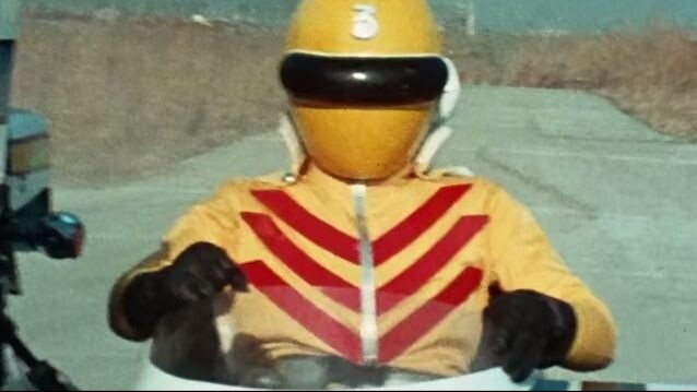 Gorenger eps 35 Big Strange Black Bird! Condoler ; War Bomber Fleet