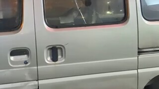 Sepertinya aku datang tidak pada waktu yang tepat, _______________.