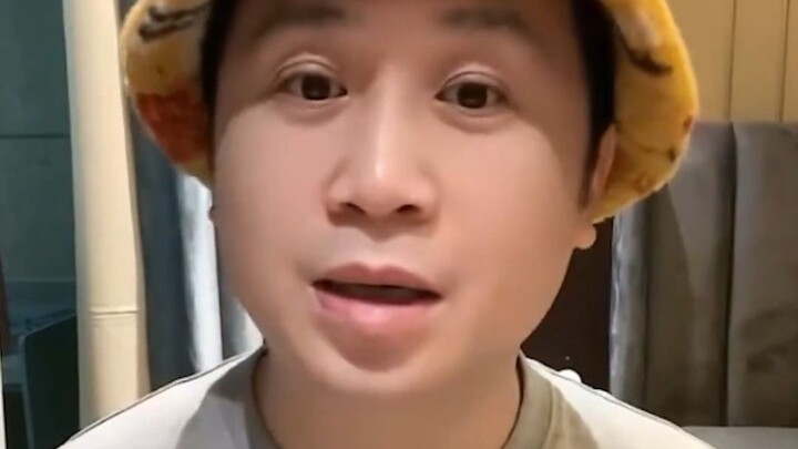 TangoZ เข้าใจวงการบันเทิงจีนดีเลย ช่วงข่าวฉาวนี่ทำฉันหัวเราะจนตายไปแล้ว ฮ่าๆๆ ความรักมันทำให้ตาบอด ช