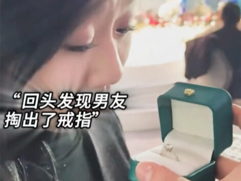 The woman warmly greeted the man’s manufacturer.