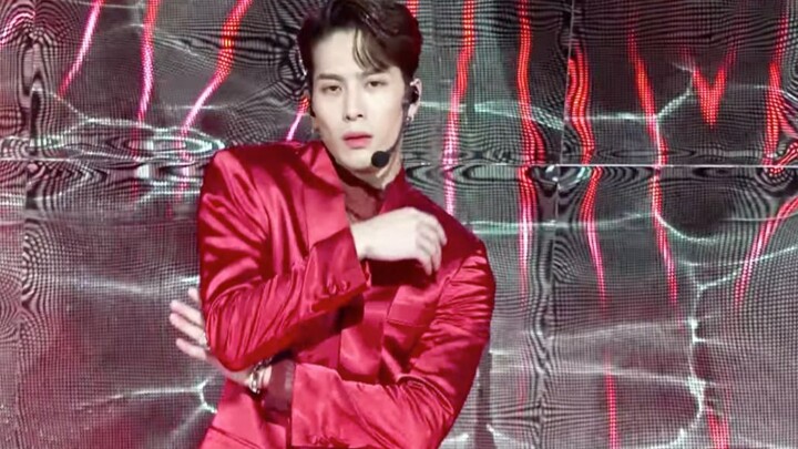 【Fan chụp chính thức】Đẹp trai quá! Vương Gia Nhĩ biểu diễn ca khúc Call My Name trên chương trình SB