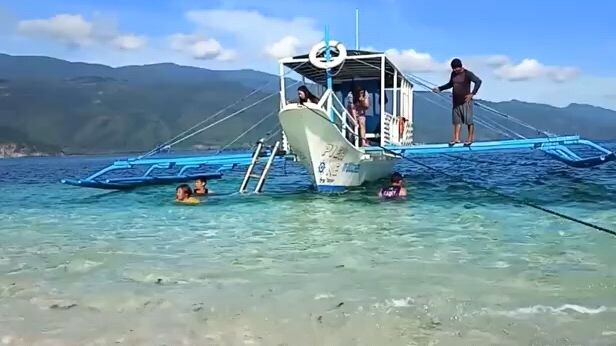 pujada island tour@PIER ONE