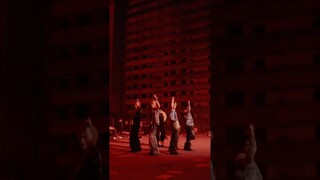 WayV 威神V 'She A Wolf' Performance Video is OUT!