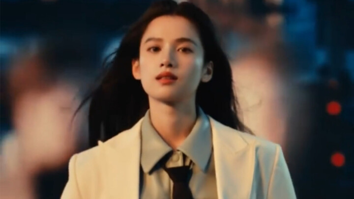 A brand promotional video shows you what a “high-end cinematic face” really is.