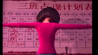 哈哈哈还得是班主任阿