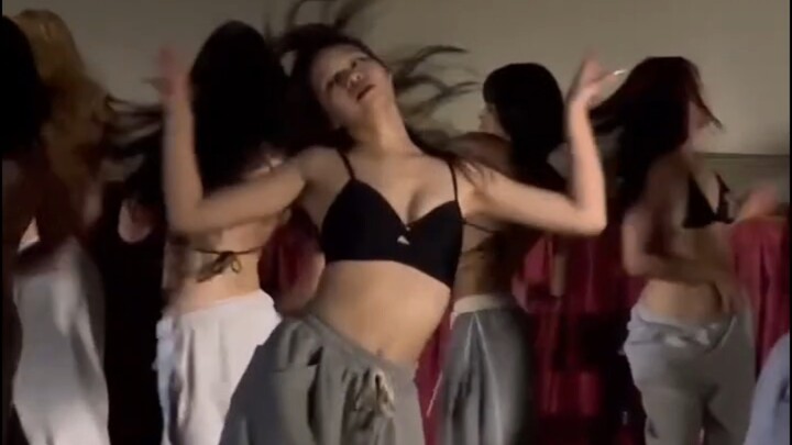 นักศึกษาจากมหาวิทยาลัยฟู่เหรินไม่เคยกลัวหนาวเลย ‖ ไหนมีเวอร์ชัน HD ไร้เซ็นเซอร์บ้าง?