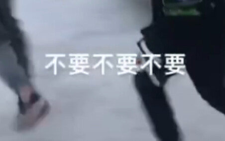 Scenes of Sichuan residents visiting relatives