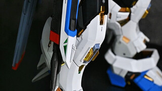 Strike Freedom is the strongest and most handsome and it is worthy of its reputation!!!