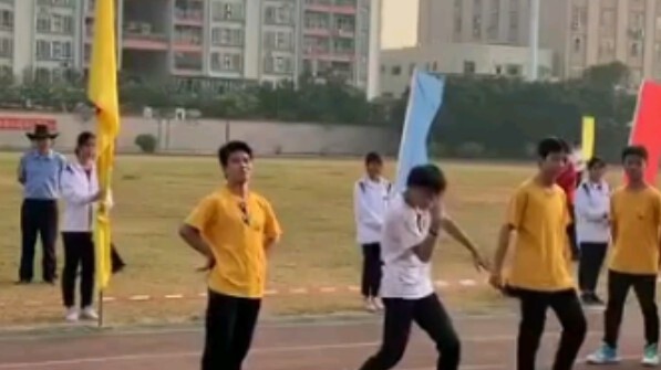 Tên gangster duy nhất trong Đại hội Thể thao và Nghệ thuật