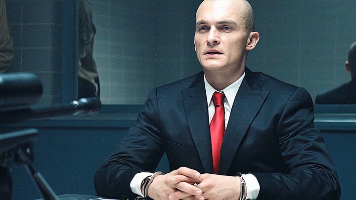 "Codename 47" is disgusting, he pretended to do it again, he fights back in a fancy way, his eleganc