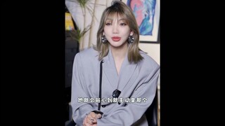 [Yu Shuxin] 230904 Shi/Hui đề cập rằng Yu Shuxin đứng đằng sau trò chơi trong bùn và bùn.