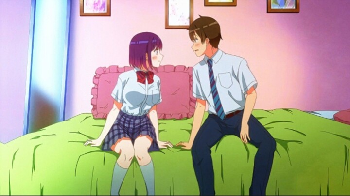 Ketika berduaan di kamar 🔥