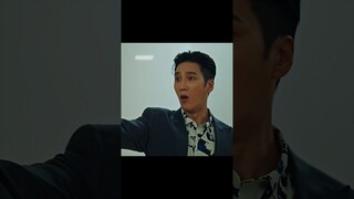 When you're friend's with an extrovert😂 #kdrama #flexxcop #shorts #ahnbohyun