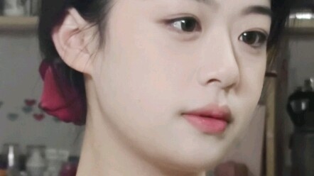 คนหายกลับมาแล้ว~ หยิบดอกกุหลาบเหี่ยวแห้งมาทำเป็นเครื่องประดับผม~