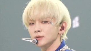 ending妖精整活了！金起范Key《BAD LOVE》211010 人气歌谣 打歌舞台