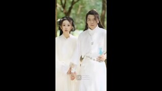 CEO Menyelamatkan Gadis dari Preman Tak Disangka Jatuh Cinta pada Pandangan Pertama
