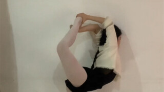 舞蹈生 搬直后腿怎么那么困难!