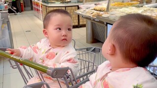 Today's video is divided into four parts: "Falling in Love with Roast Duck", "Meeting Twins", "Table