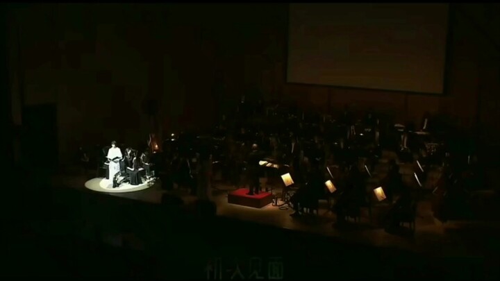 Liệu sau nhiều năm bạn có còn nhớ đến cô ấy không? Lần đầu gặp nhau, chỉ cần khách hàng quan tâm, ch