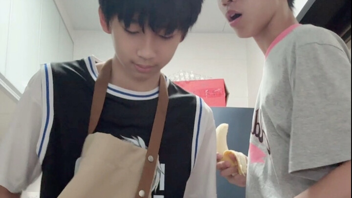 Em trai: Đây mới là bộ mặt thật sự nhất của anh trai 😭