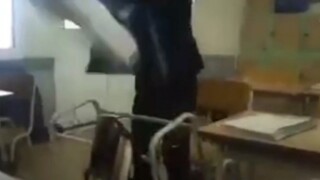 这个B学真是一天都不想上了