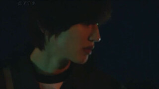 مات في الوقت الذي كان يحبها فيه أكثر من أي شيء آخر، وكانت وصيته أن تنساه. "الحب" مؤثر جدًا لدرجة الب