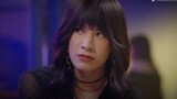 Jenny cantik yang bisa mengangkat rambutnya dalam drama Thailand Jenny