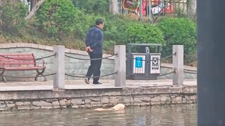 俗 世 奇 人