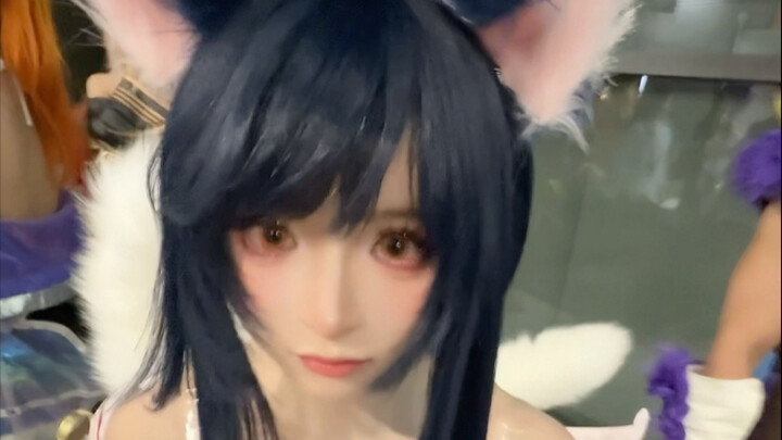 Không thích sờ, lần sau đừng để tôi sờ nữa.