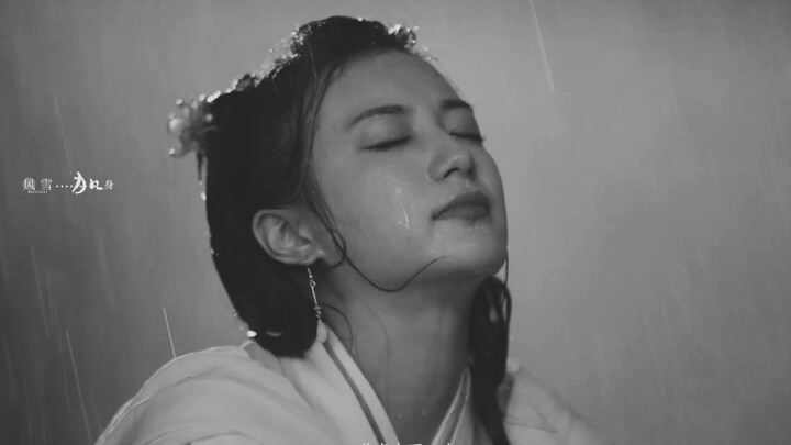 When the war song starts, everyone cries "It seems like we first met under the eaves yesterday, and 