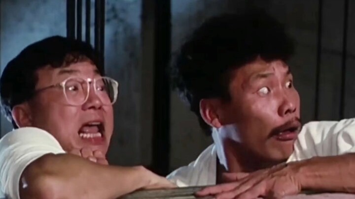 رجل يستخدم حيلًا من التلفاز للتخلص من الأزمة