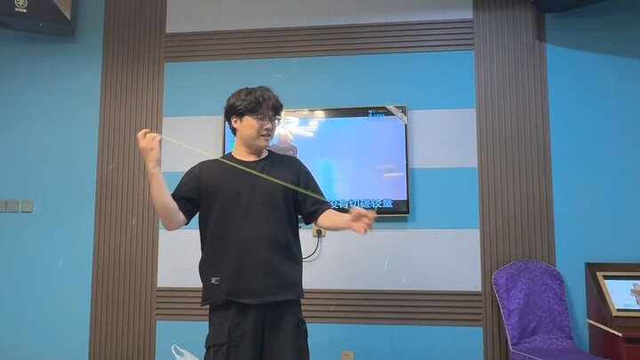 妈妈！我看到了活的火力少年王！