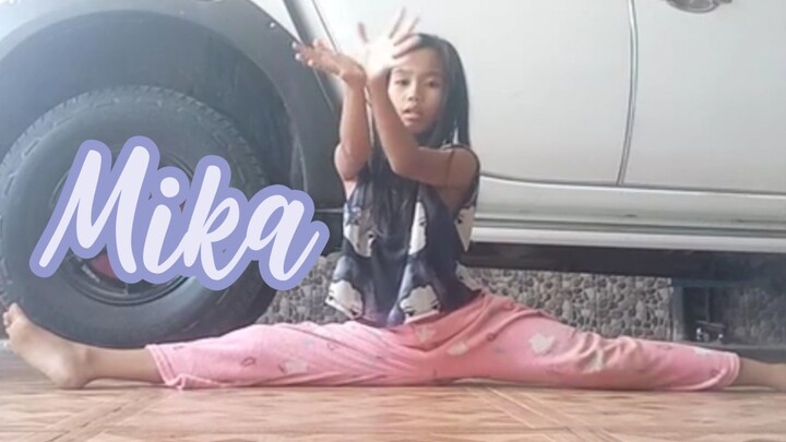 Nagsplit si Mika 😘