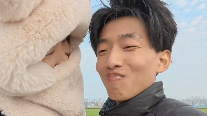 มองฉันสิ ไอ้ลูกคนนั้น