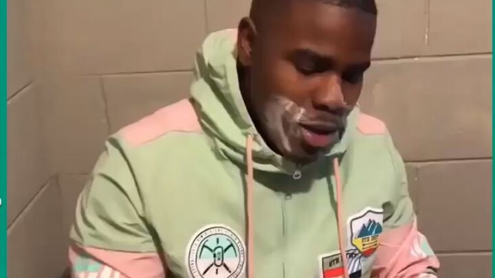 Đỡ không nổi những tình huống khó đỡ #106