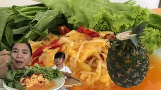 ตำสับปะรด บ้านเฮาเอิ้นตำบักนัด มาแซ่บๆนำกันจ้า | แม่ชบา พาแซ่บบ