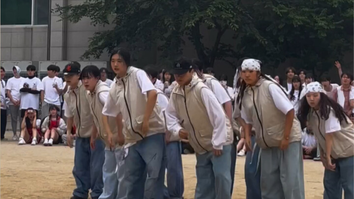 【HIPHOP】New version of walking with people! Walking with people should be like this! 丨instrumental丨B