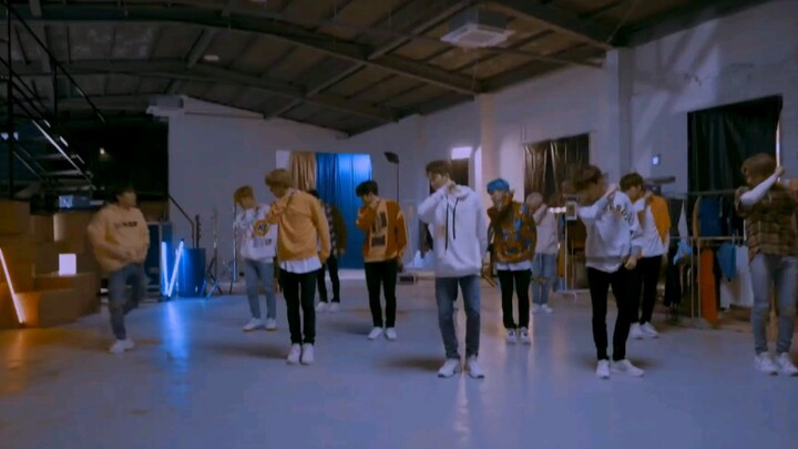 Phiên bản biểu diễn vũ đạo bài hát trở lại "BOY" của TREASURE