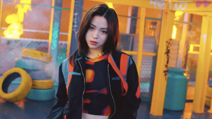 【Thân Lưu Chân】Phấn mắt xanh dương + tóc đen môi đỏ = không ai sống sót! Trailer Voltage nhanh tay x