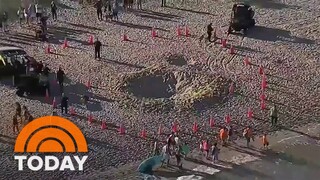 Girl dies after sand hole she was digging at the beach collapses