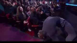 3 sáng gặp con này sợ té đái luôn