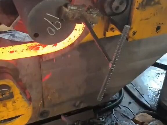 กระบวนการตีร้อน: ขั้นตอนการขึ้นรูปแท่งเหล็ก