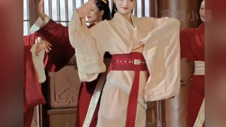 A culture without unity is like loose sand—no need for the wind; it scatters after just two steps!