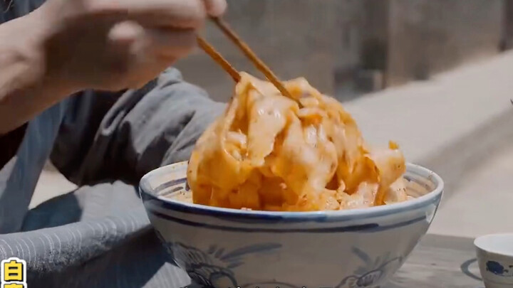 On the Value of a Bowl of Oil-Splashed Noodles