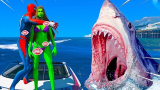 HOMEM ARANHA BEIJOU SHE HULK NO MEIO DO TUBARÃO MEGALODON no GTA 5