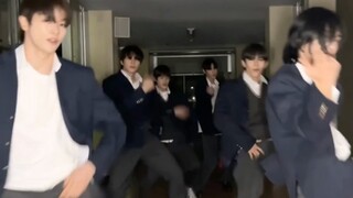 【riize】غلاف الزي المدرسي لفرقة EXO يزأر! رائع جدًا!