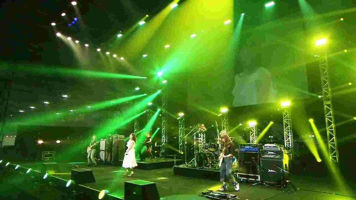 Glitter Green - Don't be Afraid LIVE