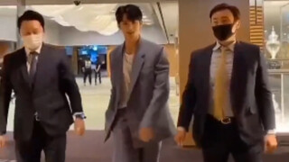 [seventeen] My dance partner and bodyguard are also really bad... There's no difference between thre